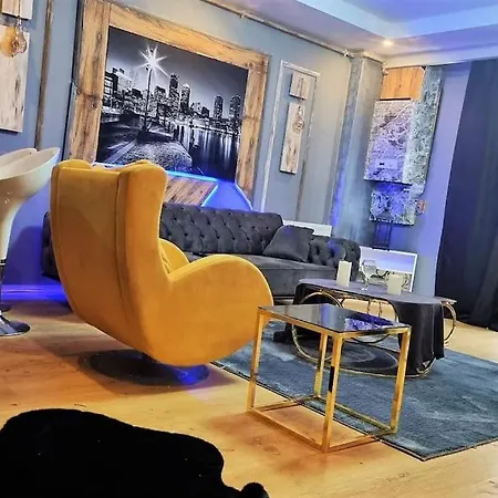 Oktay Cebeci 1+1 Istanbulská provincie